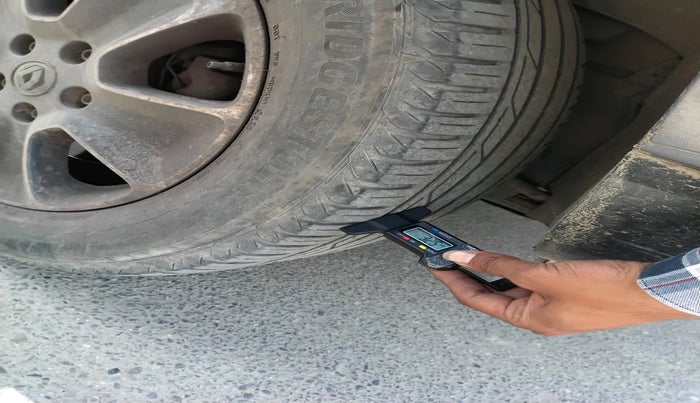 2018 Renault Duster 110 PS RXZ DIESEL, Diesel, Manual, 2,38,177 km, tyre