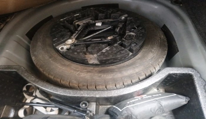 2020 Skoda Rapid 1.0 AMBITION TSI MT, Petrol, Manual, 14,994 km, tyre