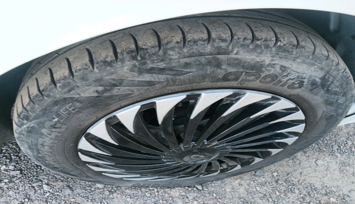 2022 Tata TIGOR XZ PLUS CNG, CNG, Manual, 63,882 km, tyre