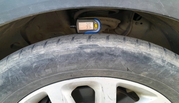 2019 Hyundai Creta SX 1.6 DIESEL, Diesel, Manual, 1,00,203 km, tyre