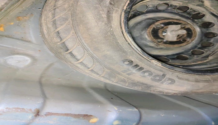 2011 Hyundai i20 MAGNA (O) 1.2, Petrol, Manual, 69,355 km, tyre