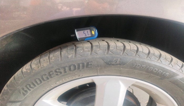 2011 Honda City 1.5L I-VTEC V AT, Petrol, Automatic, 1,59,182 km, tyre