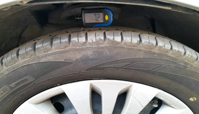 2011 Maruti SX4 VDI, Diesel, Manual, 2,09,743 km, tyre