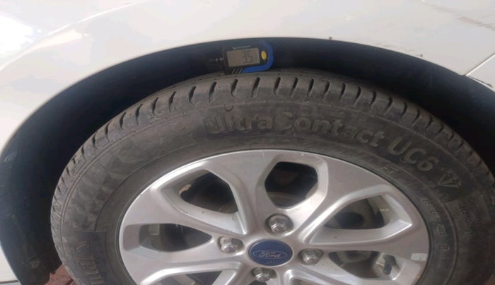 2017 Ford Figo Aspire TITANIUM 1.2 PETROL, Petrol, Manual, 84,591 km, tyre