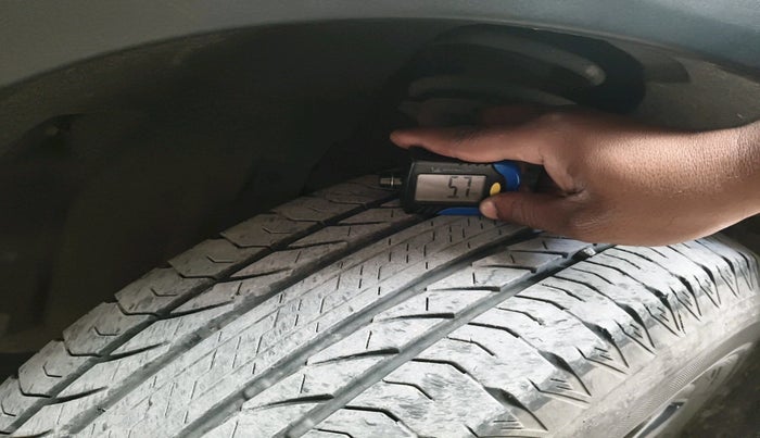 2022 Tata Safari XZA PLUS, Diesel, Automatic, 40,540 km, tyre