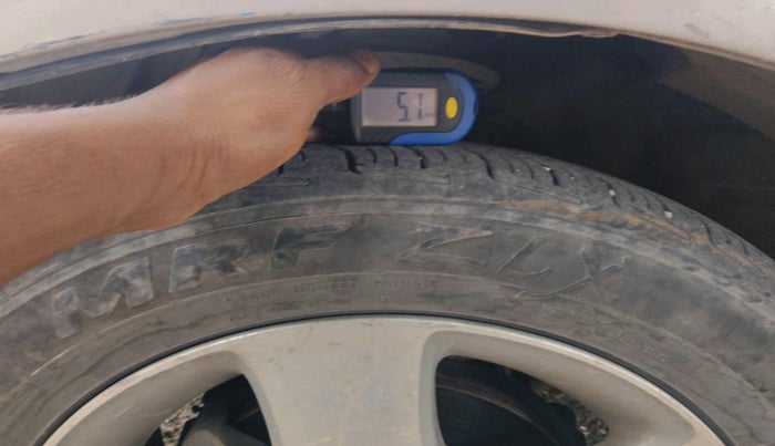 2008 Honda City ZX GXI, Petrol, Manual, 1,74,368 km, tyre