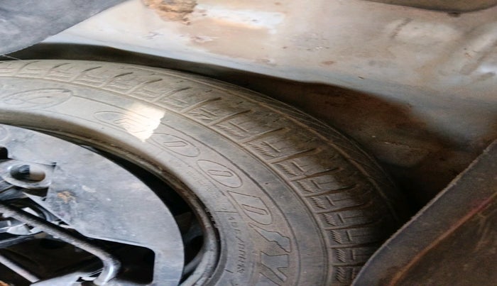 2011 Hyundai i10 MAGNA 1.1, Petrol, Manual, 55,528 km, tyre