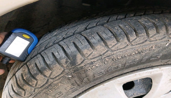 2011 Hyundai i10 MAGNA 1.1, Petrol, Manual, 55,528 km, tyre