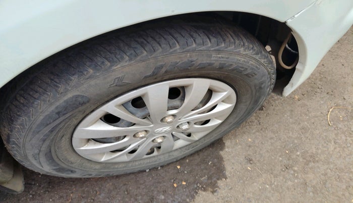 2013 Hyundai i10 ASTA 1.2 AT SUNROOF, CNG, Automatic, 65,656 km, tyre