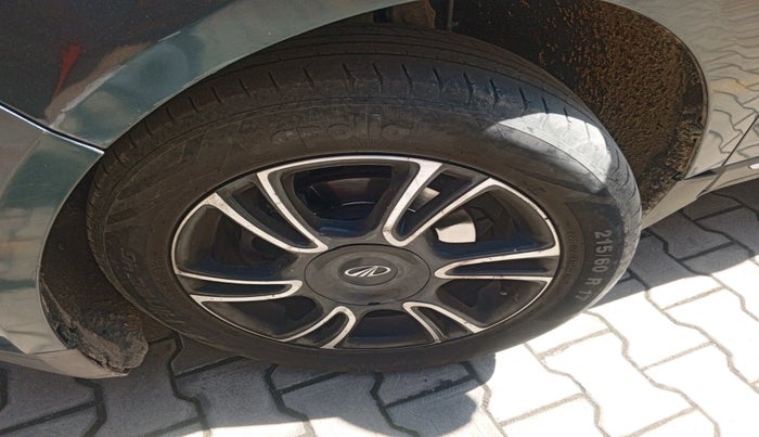 2018 Mahindra MARAZZO M8 7 STR, Diesel, Manual, 1,18,018 km, tyre