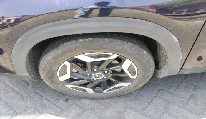 2025 KIA SELTOS HTX IVT, Petrol, Automatic, 10,232 km, tyre