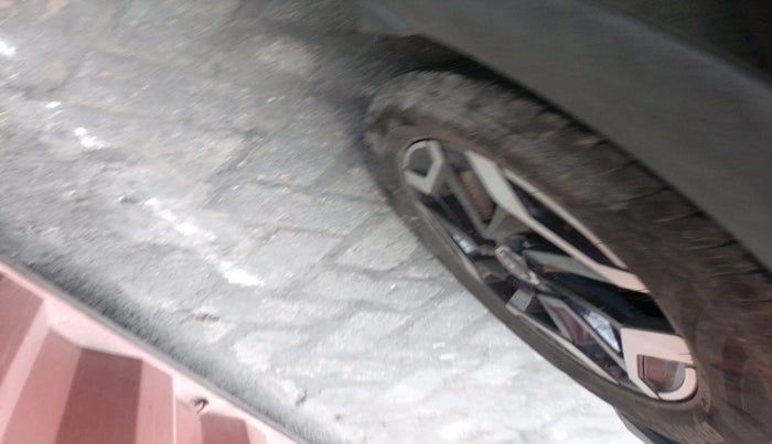 2025 KIA SELTOS HTX IVT, Petrol, Automatic, 10,232 km, tyre