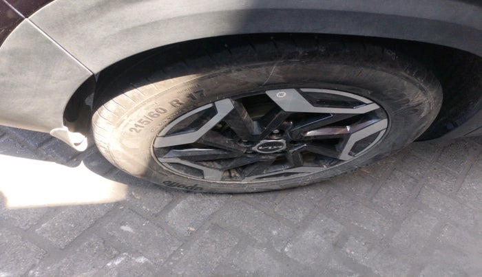 2025 KIA SELTOS HTX IVT, Petrol, Automatic, 10,232 km, tyre