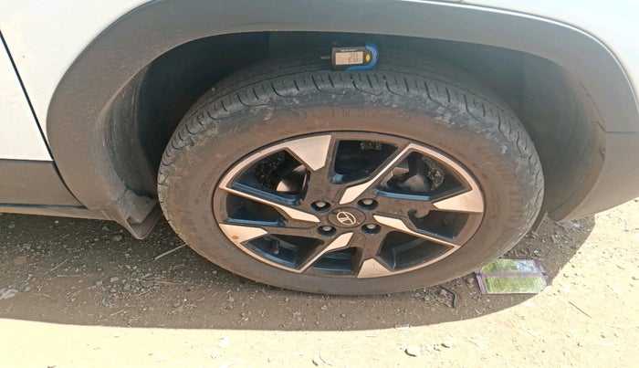 2024 Tata PUNCH ACCOMPLISHED DAZZLE SUNROOF CNG MT, CNG, Manual, 52,212 km, tyre