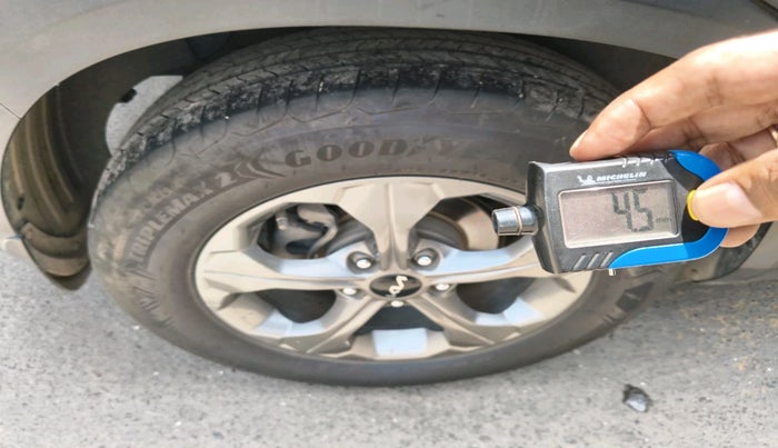 2021 KIA SELTOS HTK PLUS AT 1.5 DIESEL, Diesel, Automatic, 1,39,080 km, tyre