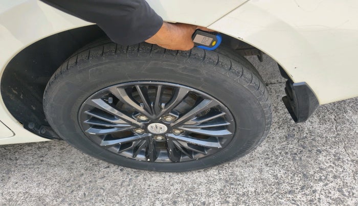 2020 Maruti Ertiga VXI CNG, CNG, Manual, 1,42,978 km, tyre