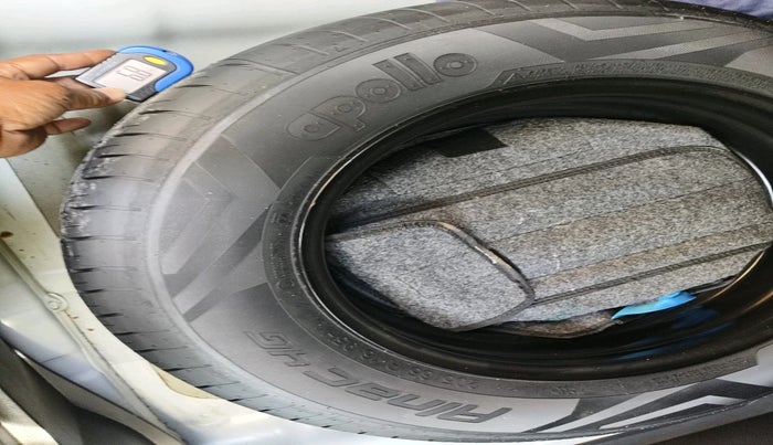 2022 Hyundai Creta SX EXECUTIVE 1.5 PETROL, Petrol, Manual, 28,966 km, tyre