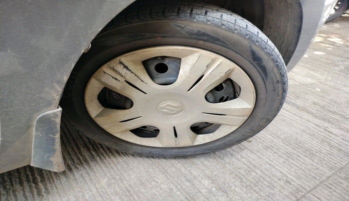 2012 Maruti Wagon R 1.0 VXI, Petrol, Manual, 44,371 km, tyre