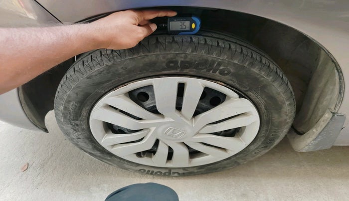 2015 Honda Jazz 1.2L I-VTEC S, Petrol, Manual, 62,075 km, tyre