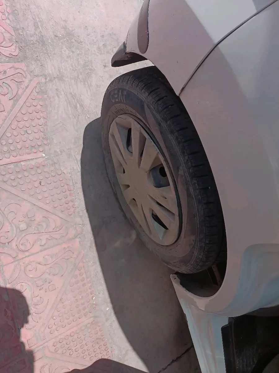 2017 Maruti Wagon R 1.0 VXI, Petrol, Manual, 62,708 km, tyre