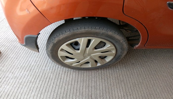 2014 Maruti Alto K10 VXI, Petrol, Manual, 38,394 km, tyre