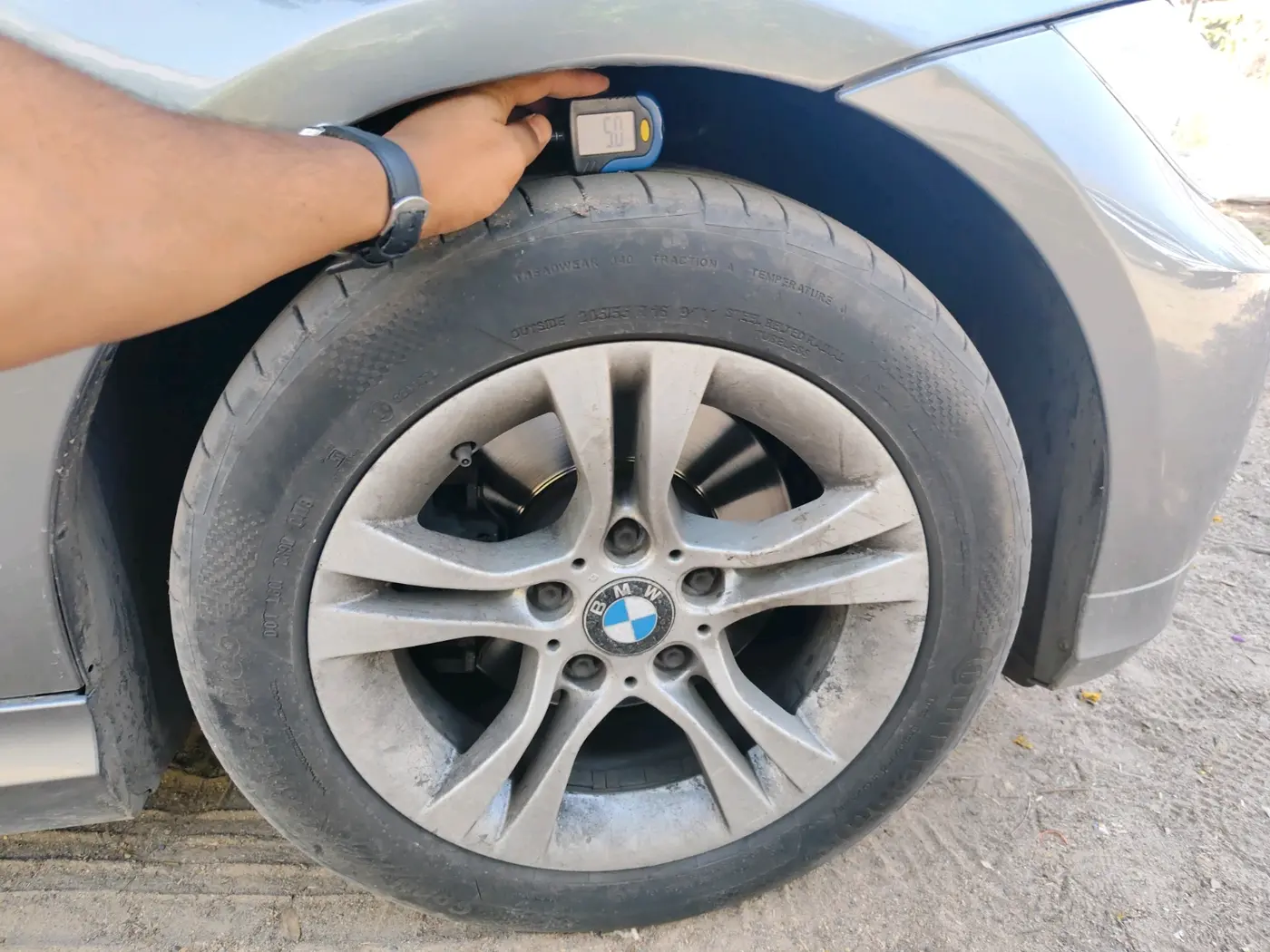 2012 BMW 3 Series 320d, Diesel, Automatic, 1,03,874 km, tyre