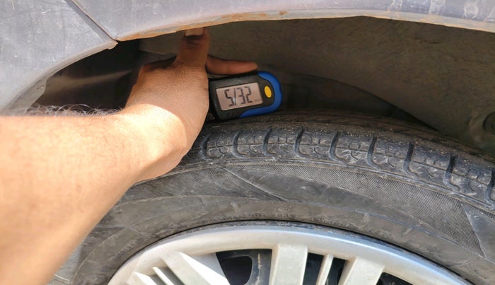 2011 Hyundai Santro Xing GL PLUS, Petrol, Manual, 88,286 km, tyre