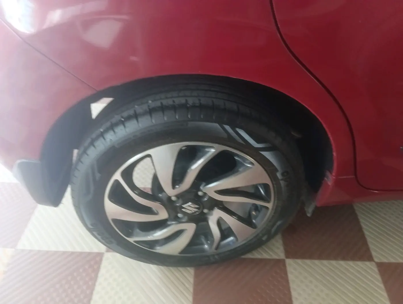 2021 Maruti Baleno ZETA PETROL 1.2, Petrol, Manual, 9,000 km, tyre