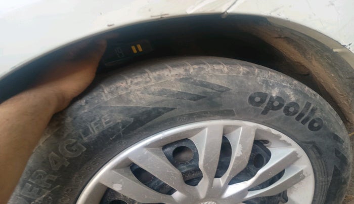 2011 Maruti Swift Dzire VXI, CNG, Manual, 1,72,187 km, tyre