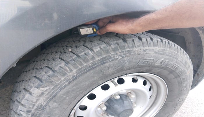 2017 ISUZU D-MAX S-CAB 2.5 TD, Diesel, Manual, 1,46,490 km, tyre