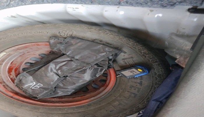 2024 Nissan MAGNITE XV Premium AMT, Petrol, Automatic, 23,523 km, tyre