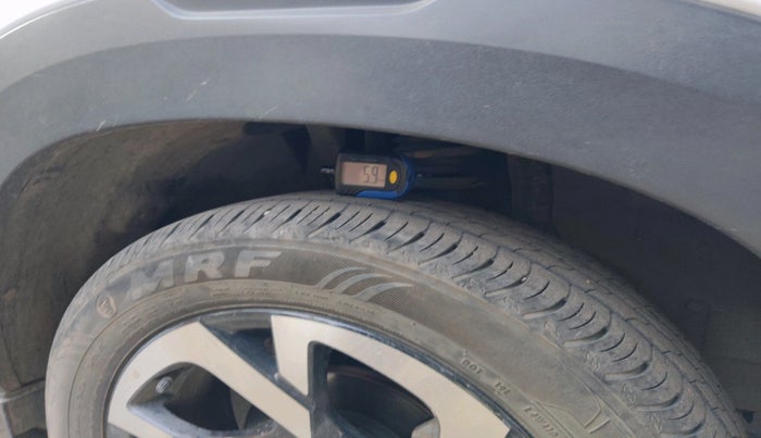 2024 Nissan MAGNITE XV Premium AMT, Petrol, Automatic, 23,523 km, tyre