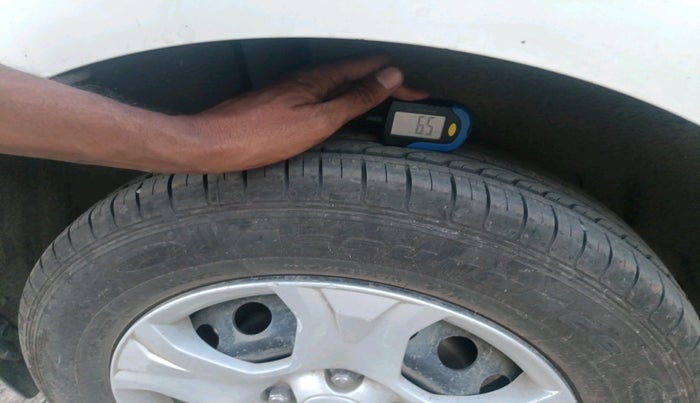 2017 Ford Ecosport TREND 1.5L DIESEL, Diesel, Manual, 1,51,091 km, tyre