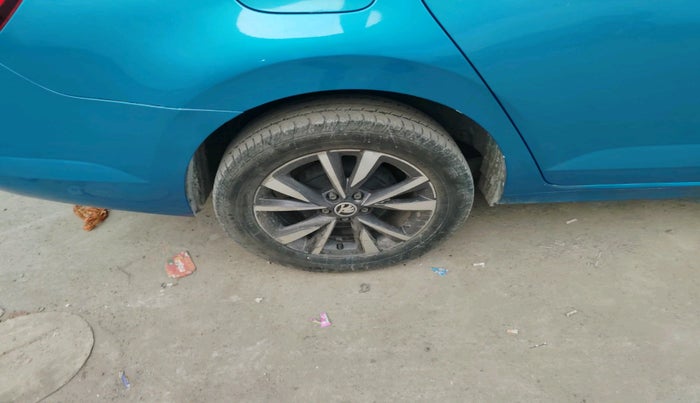 2023 Skoda SLAVIA STYLE 1.0L TSI AT, Petrol, Automatic, 16,690 km, tyre