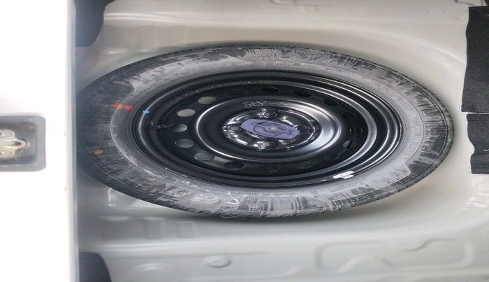 2022 Maruti New Wagon-R ZXI PLUS 1.2, Petrol, Manual, 12,920 km, tyre