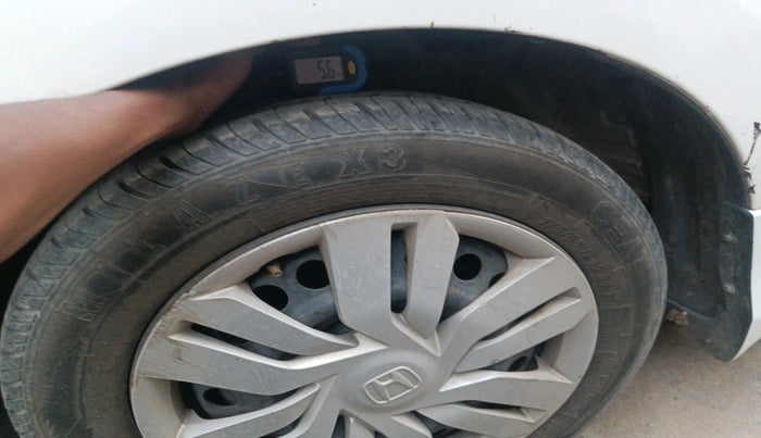 2015 Honda City 1.5L I-DTEC SV, Diesel, Manual, 1,50,732 km, tyre