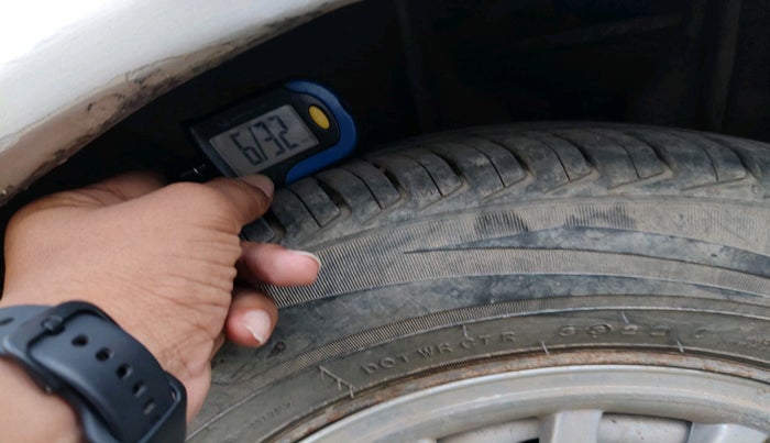 2006 Tata Indica V2 Turbo DLS, Diesel, Manual, 1,52,615 km, tyre