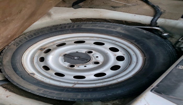 2006 Tata Indica V2 Turbo DLS, Diesel, Manual, 1,52,615 km, tyre