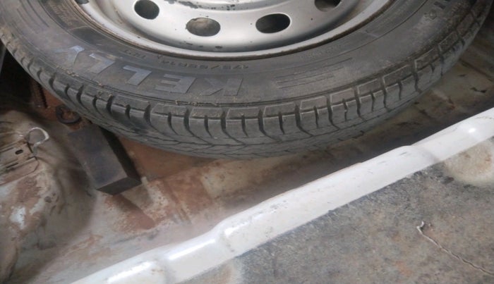 2018 Tata Zest XE 75PS DIESEL, Diesel, Manual, 2,28,787 km, tyre