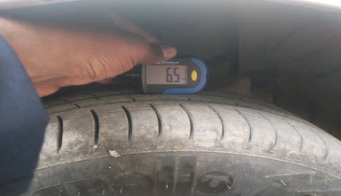 2018 Tata Zest XE 75PS DIESEL, Diesel, Manual, 2,28,787 km, tyre