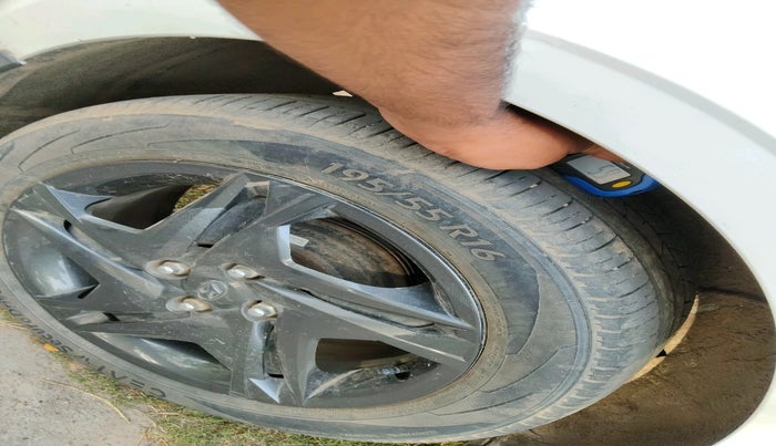 2023 Hyundai NEW I20 SPORTZ 1.2 MT, Petrol, Manual, 19,264 km, tyre