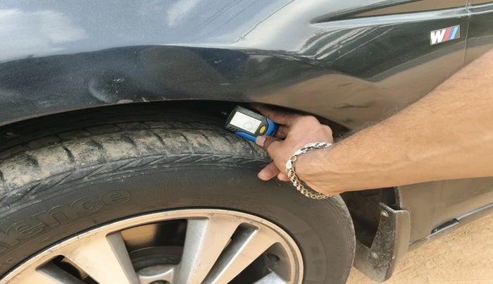 2011 Honda Accord 2.4L I-VTEC MT, Petrol, Manual, 1,23,328 km, tyre