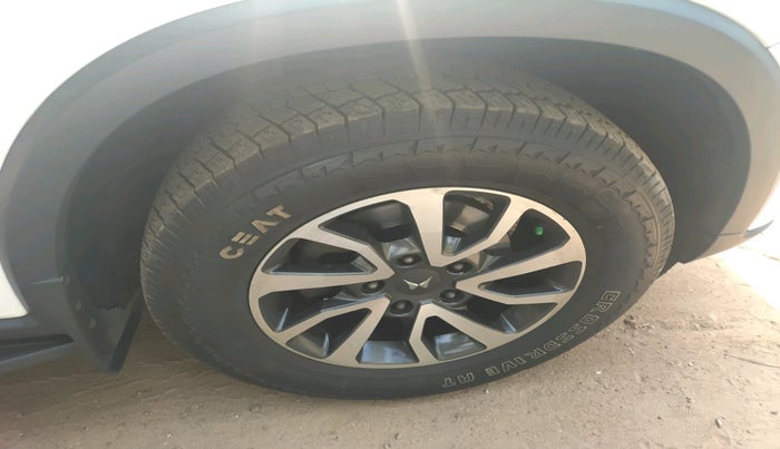 2022 Mahindra SCORPIO-N Z8 L DIESEL AT 2WD 7 STR, Diesel, Automatic, 84,646 km, tyre