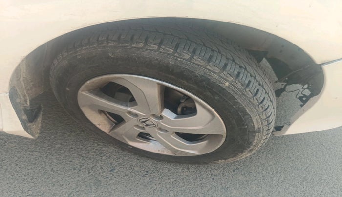 2015 Honda City 1.5L I-VTEC VX, Petrol, Manual, 55,721 km, tyre