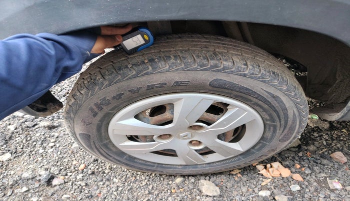 2018 Renault Kwid RXT 1.0, Petrol, Manual, 53,240 km, tyre