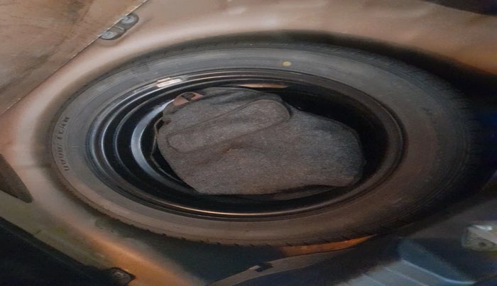 2015 Hyundai i20 Active 1.4 SX, Diesel, Manual, 1,48,602 km, tyre