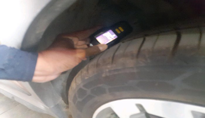 2015 Hyundai i20 Active 1.4 SX, Diesel, Manual, 1,48,602 km, tyre