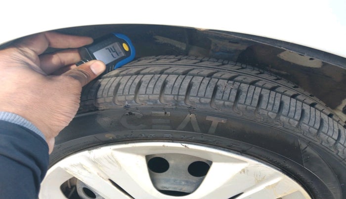 2017 Maruti Wagon R 1.0 VXI AMT, CNG, Automatic, 83,729 km, tyre