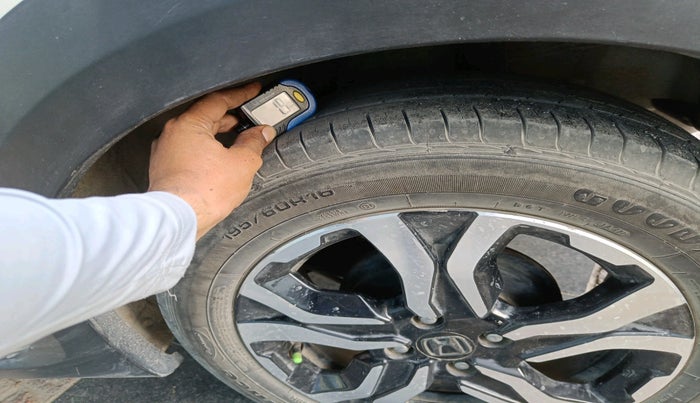 2021 Honda WR-V 1.2L I-VTEC VX MT, Petrol, Manual, 34,971 km, tyre