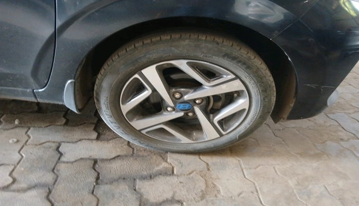 2023 Hyundai AURA SX 1.2 CNG, CNG, Manual, 39,105 km, tyre